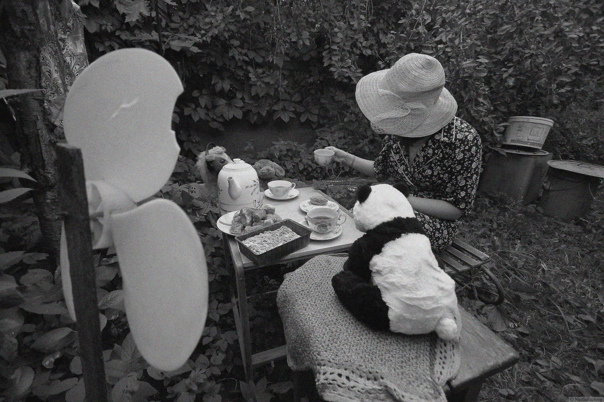 b&w tea time - Анастасия Фролова