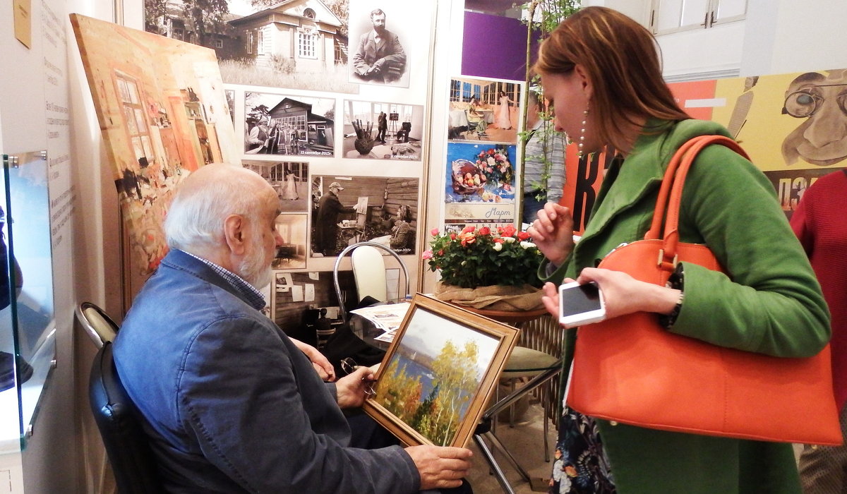 И вспомнилось былое. - Лара ***