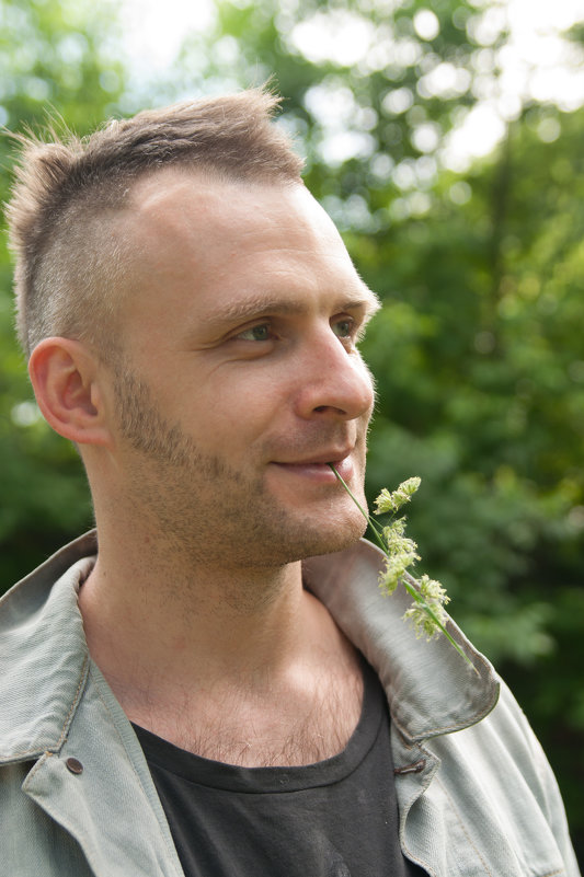 Портрет с травинкой - delete Портрет с травинкой - delete