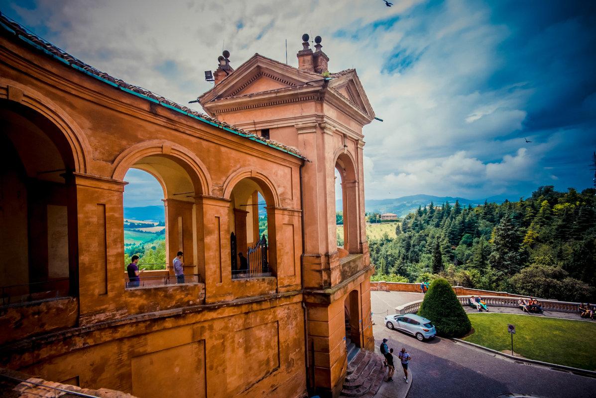 San Luca  ‪‎Bologna - Nana Petrova