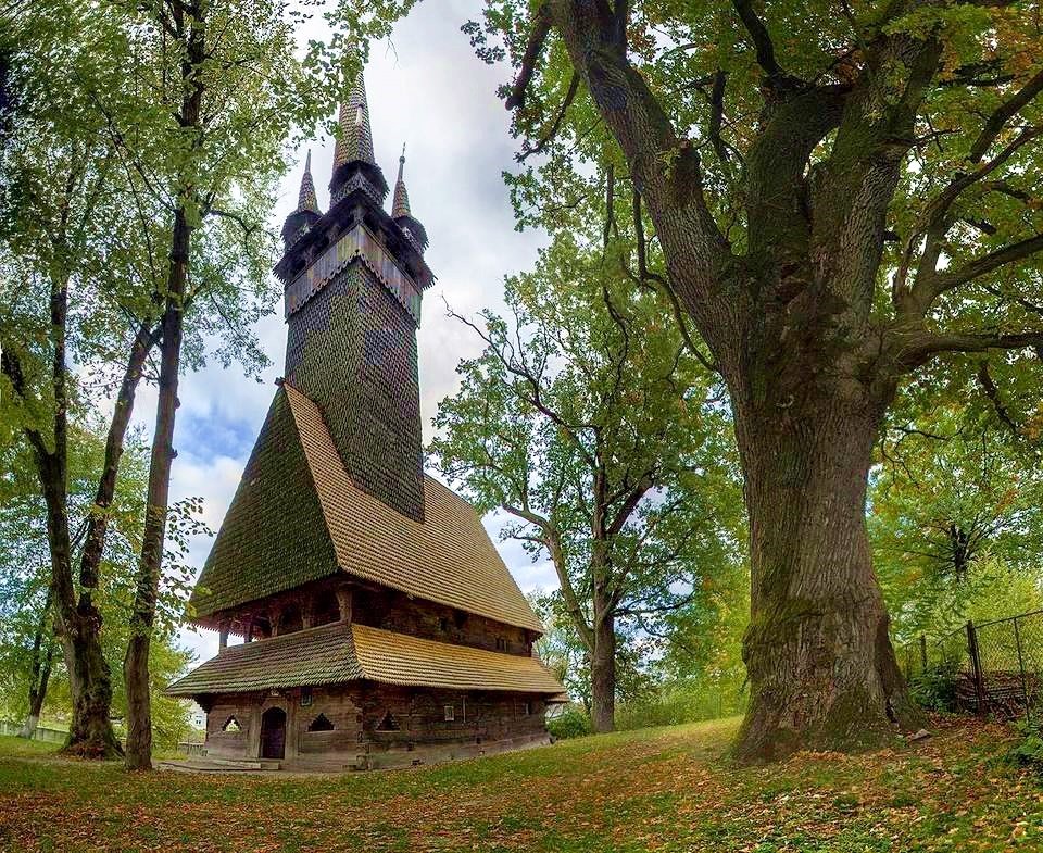 Закарпаття стародавня церква - Степан Карачко