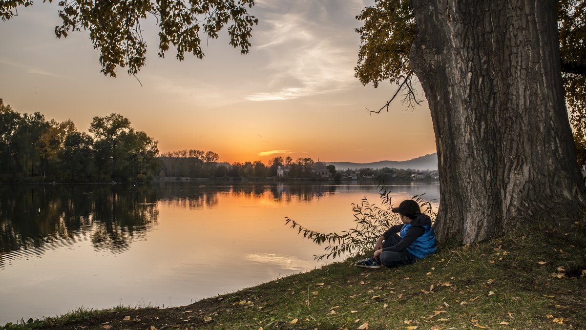 autumn evening - Dmitry Ozersky