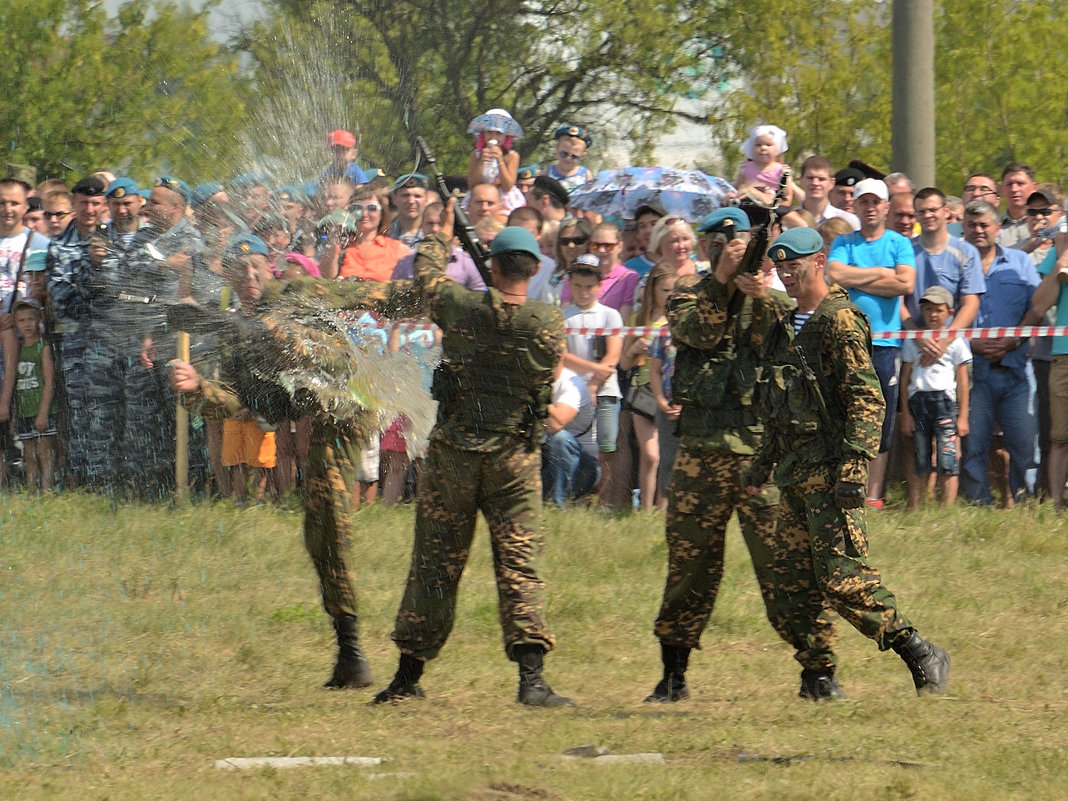 Праздник - Иван Сурков