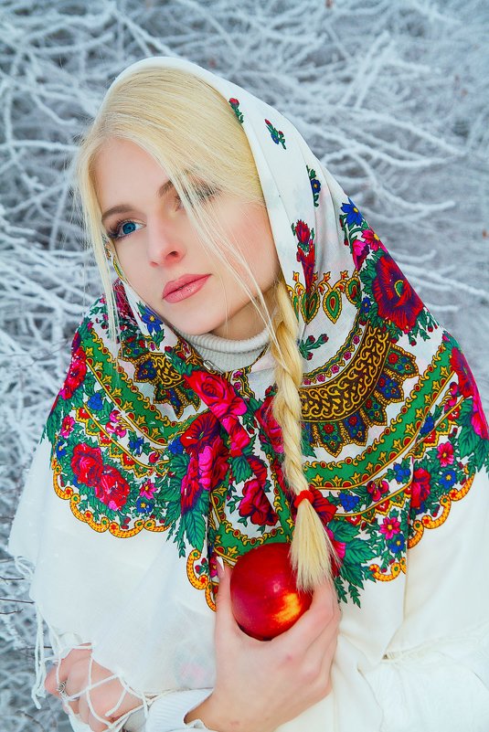 Девушка Зима - Julia Volkova Девушка Зима - Julia Volkova