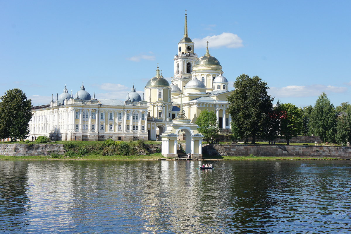 Нило-Столобенская пустынь (Нилова пустынь). Прощальный кадр... - Елена Павлова (Смолова)