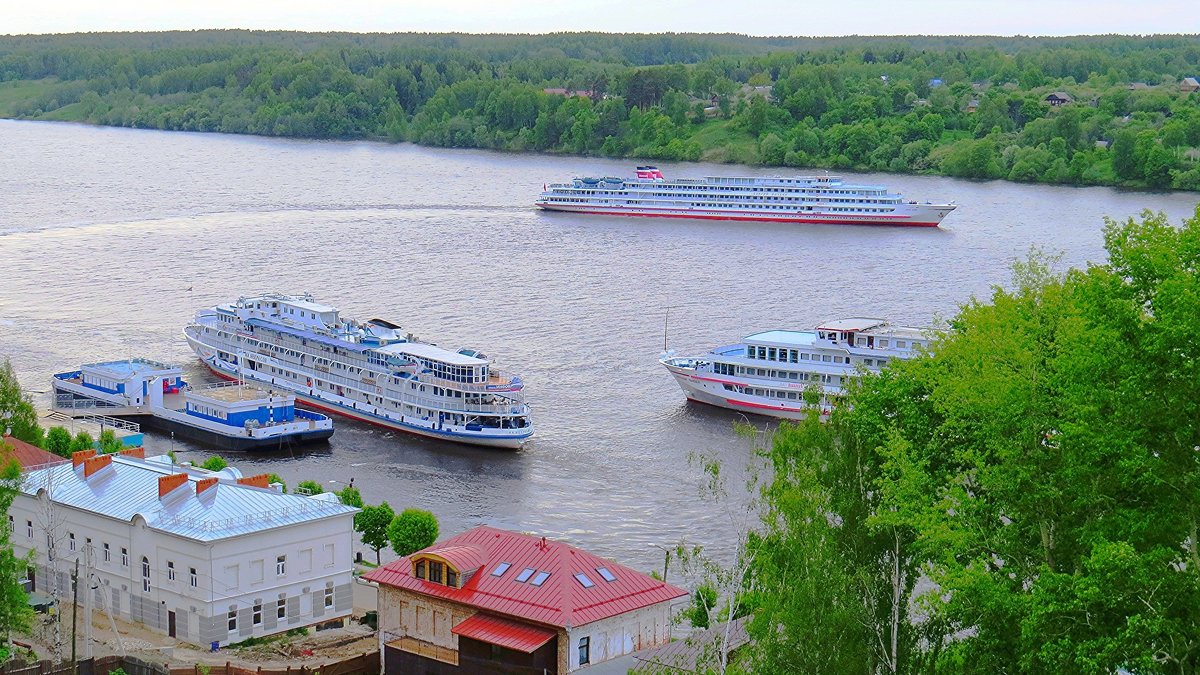 на Волге становится тесно - aleksandr Крылов