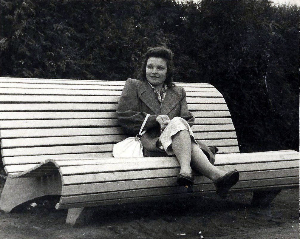 Модница 50-ых - Олег Вахрушев