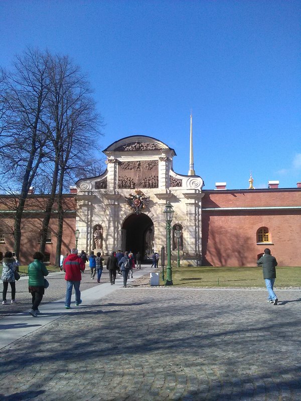 Ворота в Петропавловскую крепость. (Санкт-Петербург). - Светлана Калмыкова