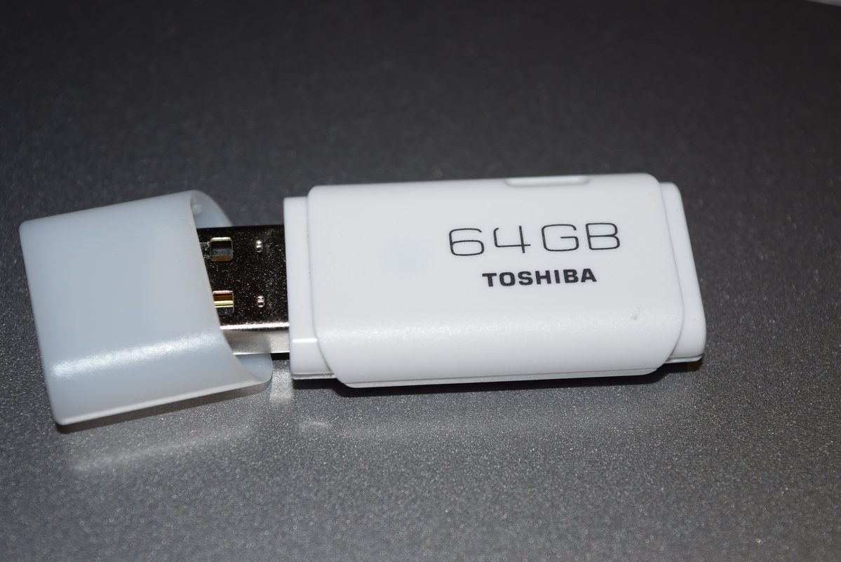 Флеш память USB - Юрий 