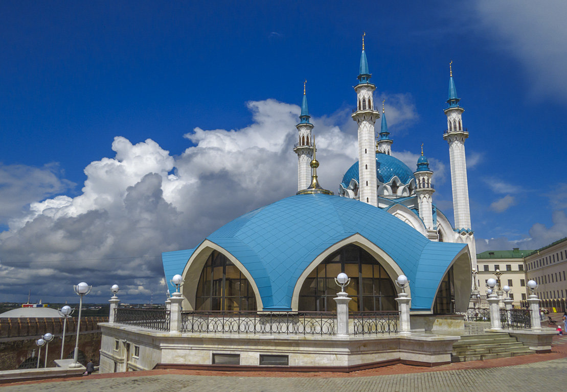 В Казанском кремле - Сергей Цветков