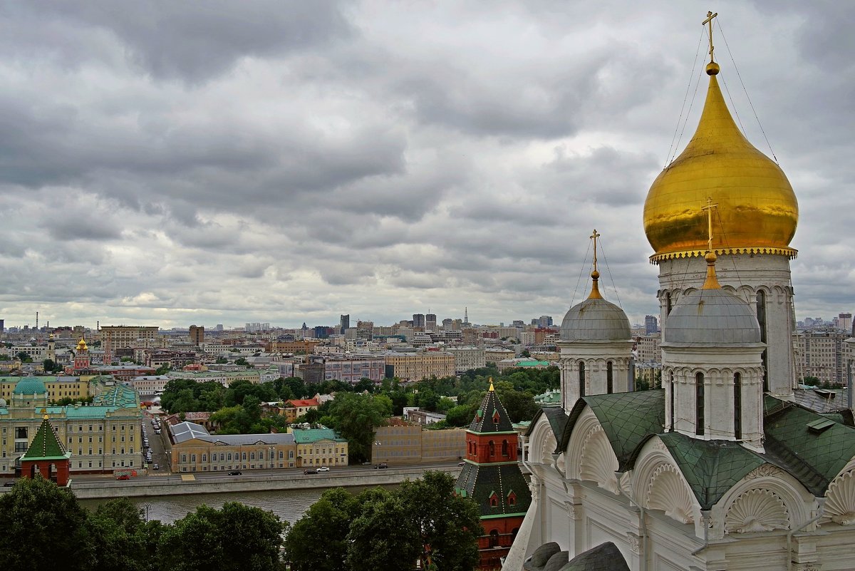 Москва - Михаил Рогожин