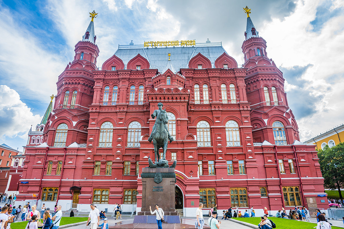 Москва, Центр, Исторический музей, памятник маршалу Жукову - Игорь Герман