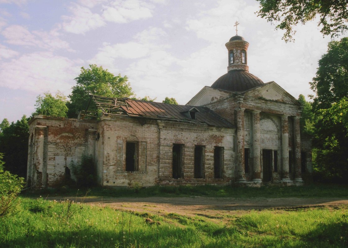 Клинский р_н.  Храм в Бирево. фото в 1985 г. - Вячеслав 