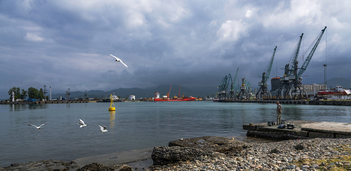 Батумский порт. - Станислав 