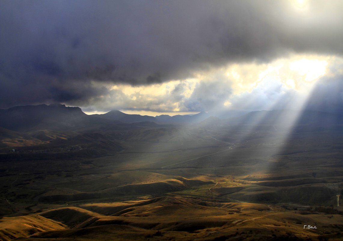 Крым.Закатная иллюминация. - Геннадий Валеев