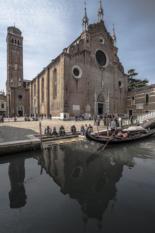 Venezia.La Basilica di S.Maria Gloriosa dei Frari. - Игорь Олегович Кравченко