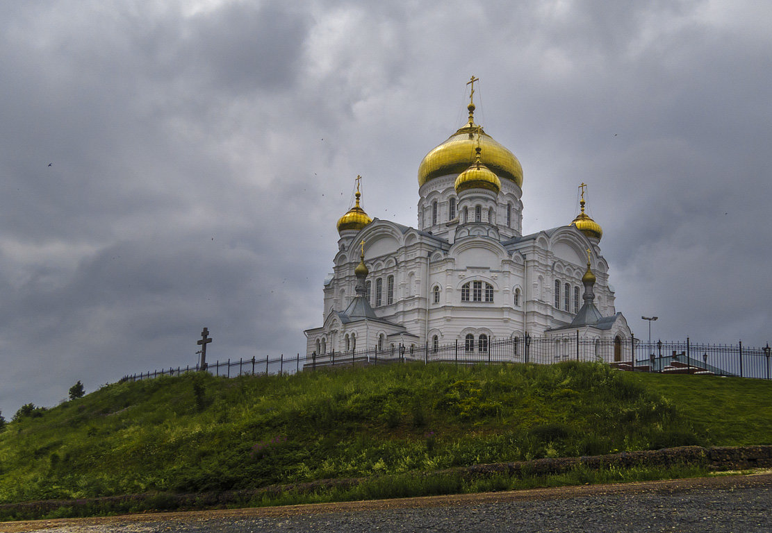 Собор на Белой горе - Сергей Цветков