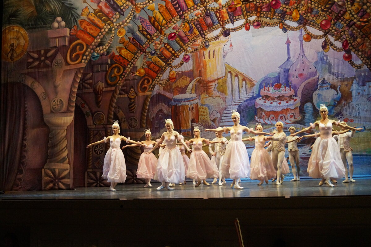 "Щелкунчик" действие первое. - Серж Поветкин "Щелкунчик" действие первое. - Серж Поветкин