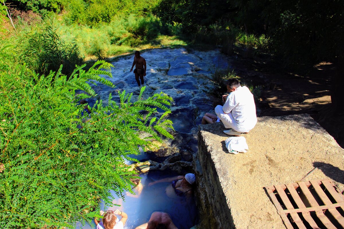 Народные горячие лечебницы - Вячеслав Случившийся Народные горячие лечебницы - Вячеслав Случившийся
