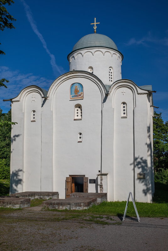 Старая Ладога.Успенский женский монастырь. - юрий макаров Старая Ладога.Успенский женский монастырь. - юрий макаров