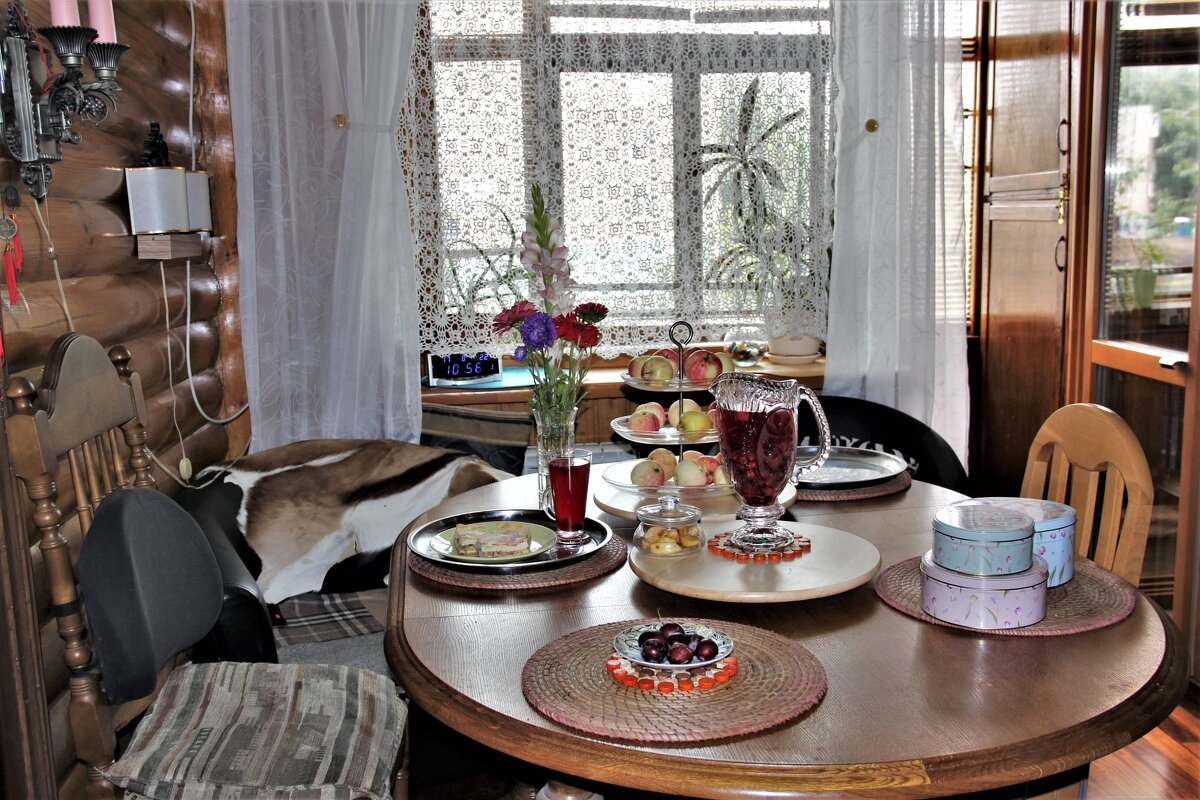 Это было в августе . - Венера Чуйкова Это было в августе . - Венера Чуйкова