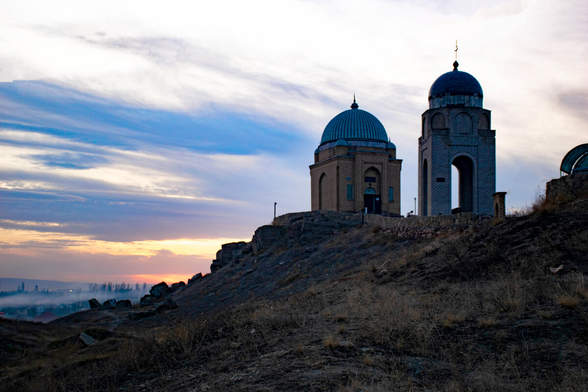 Мавзолей Тектурмас - ЕРБОЛ АЛИМКУЛОВ