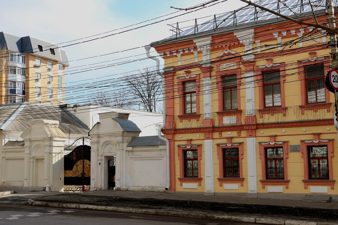 Знаменитый дом купца Н. В. Гладкова. Построен в 1890 году - Надежд@ Шавенкова