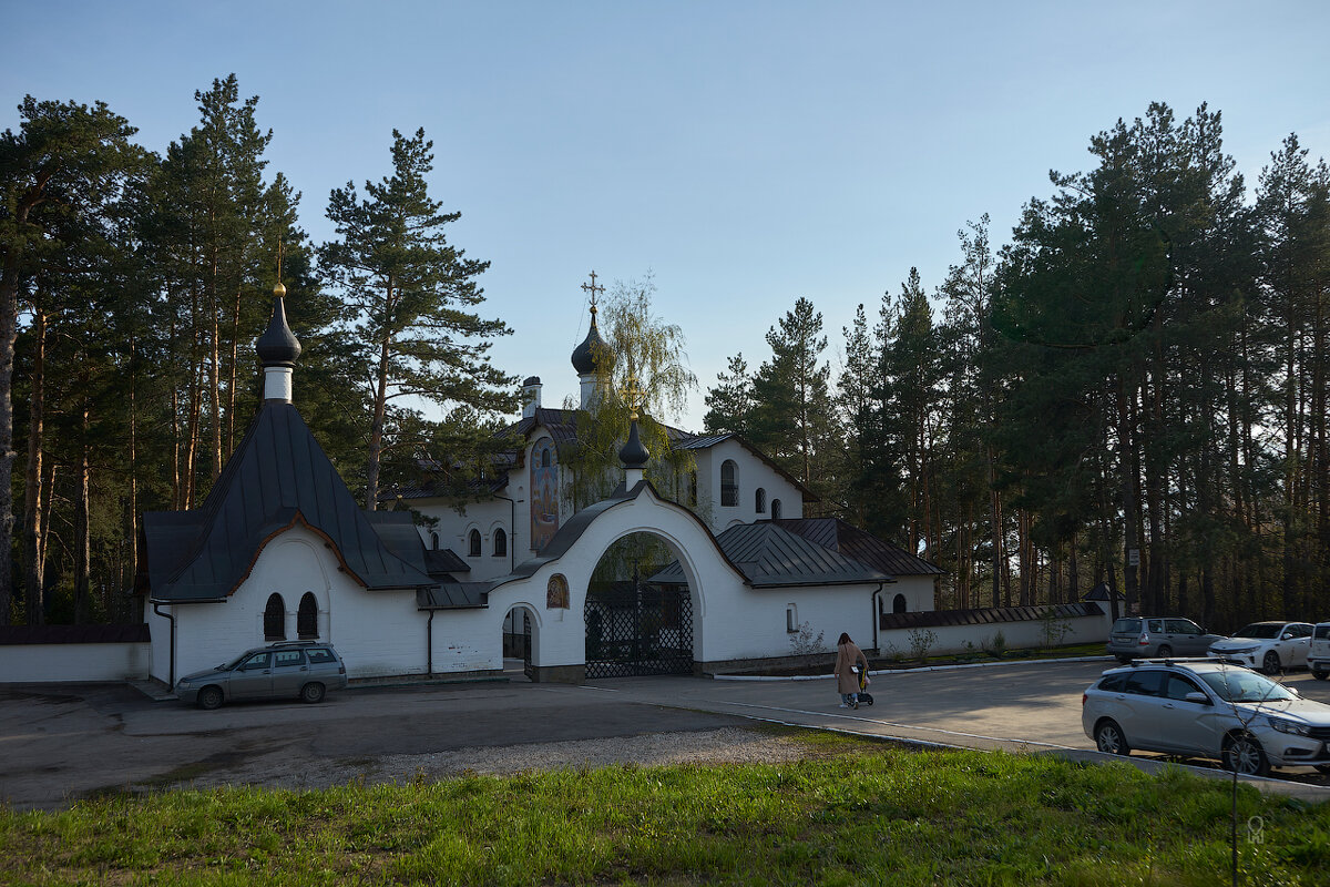 Приход в честь Успения Пресвятой Богородицы - Олег Манаенков