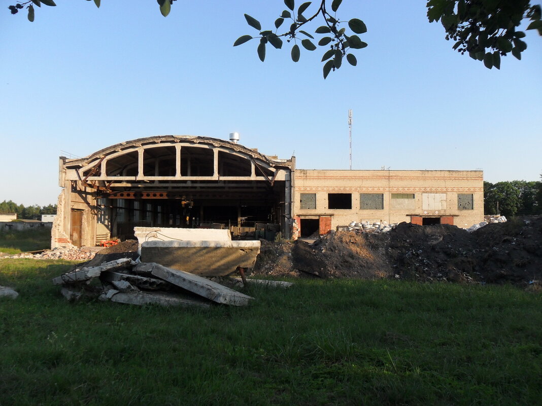 Картонная фабрика , год 2021 . Беларусь . - Виктор  /  Victor Соболенко  /  Sobolenko