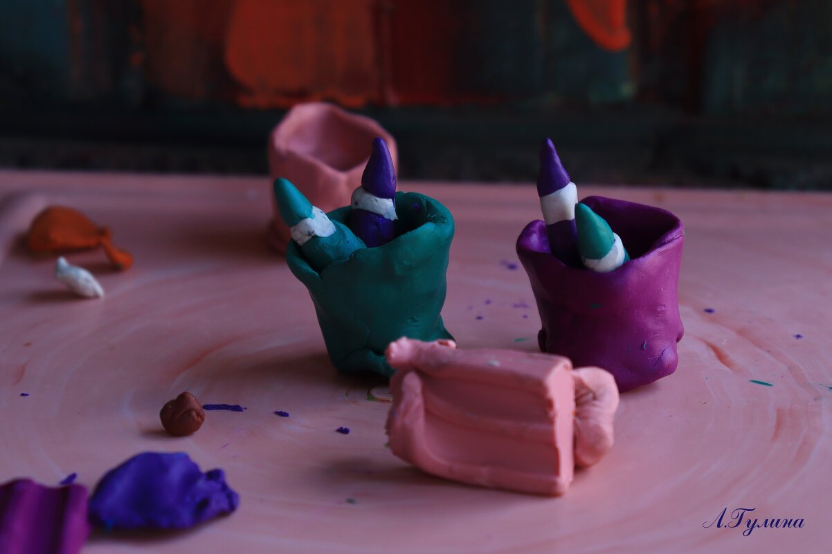 Пластилиновые карандаши - Людмила Гулина