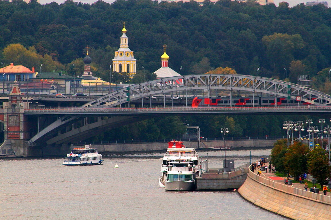 На  Московских просторах  12 сентября  Праздник - олег свирский 