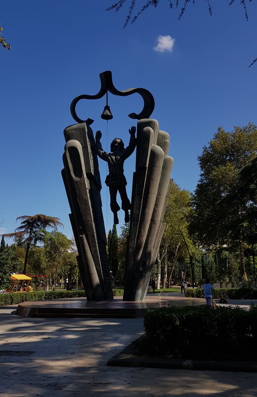 Памятник "Деда эна" - Наталья (D.Nat@lia) Памятник "Деда эна" - Наталья (D.Nat@lia)