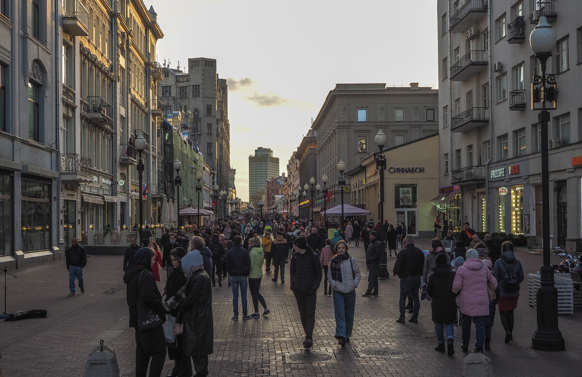 Люди на Арбате - юрий поляков Люди на Арбате - юрий поляков
