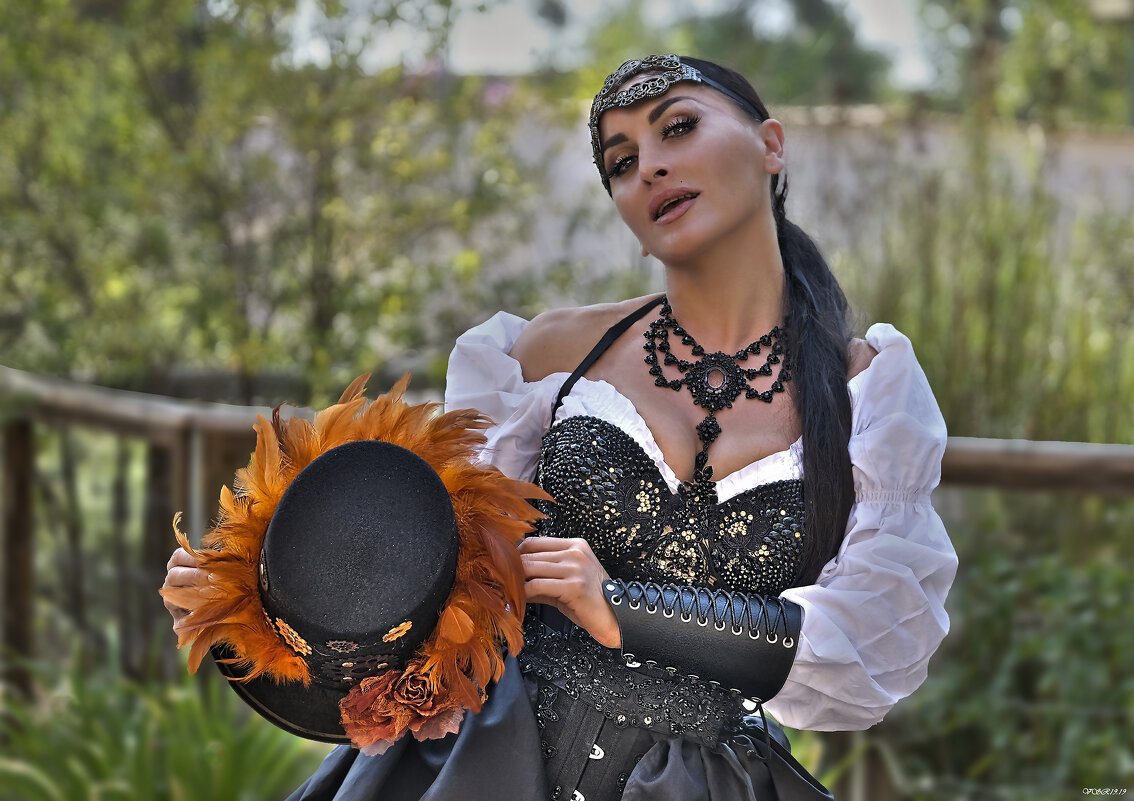 Sensual Steampunk - Shmual & Vika Retro