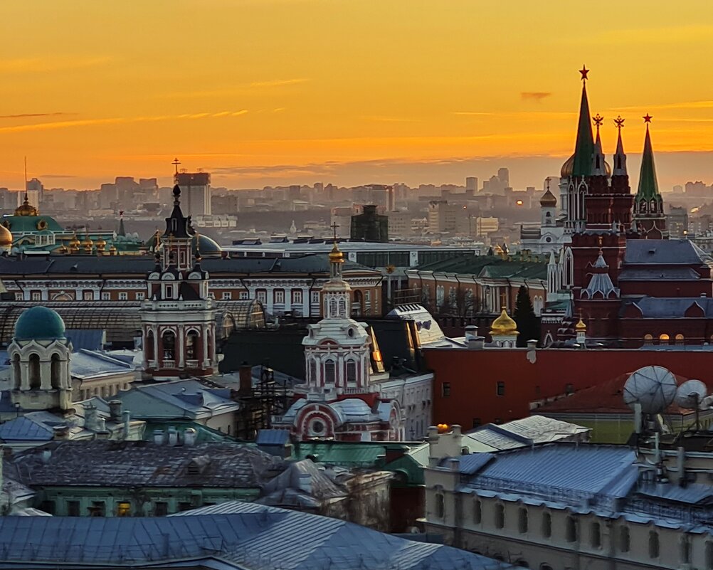 Москва со смотровой площадки Центрального Детского мира - Надежда Лаптева