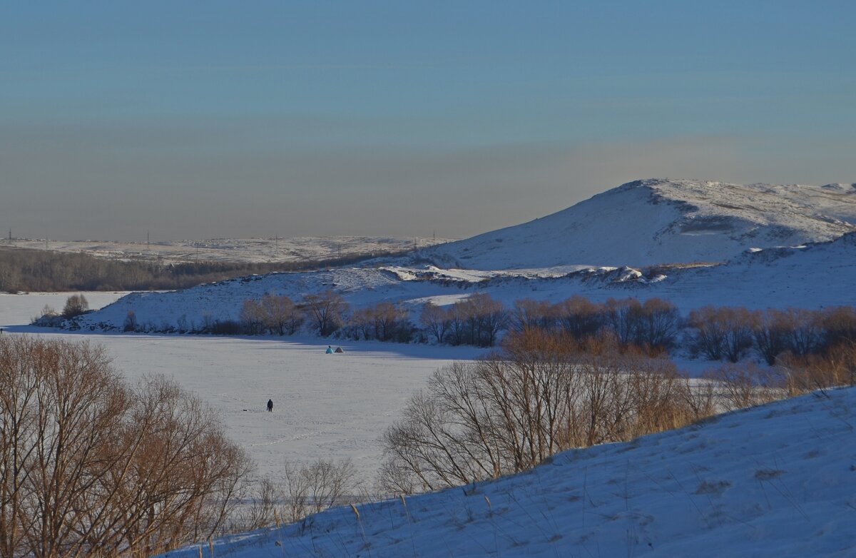 В зимнем затоне - Владимир Рыбак В зимнем затоне - Владимир Рыбак