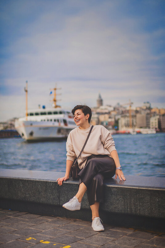 На набережной - Ирина Лепнёва