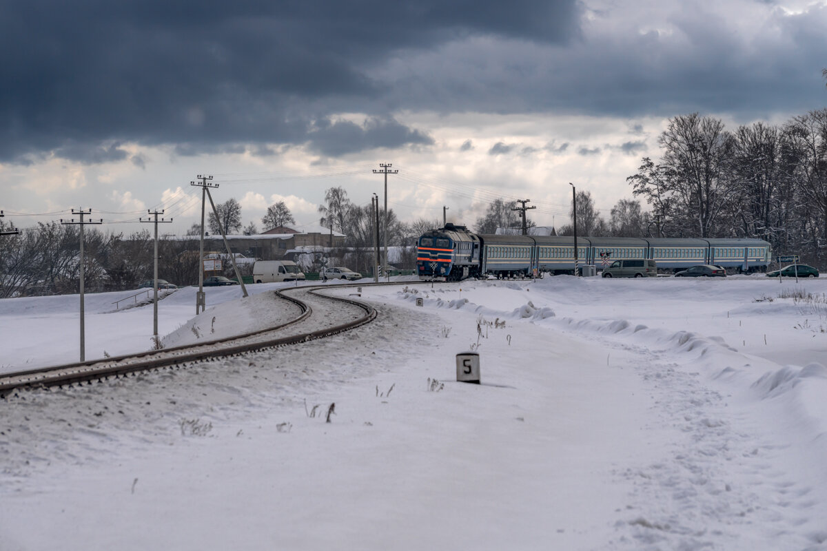 Пригородный состав - Игорь Сикорский