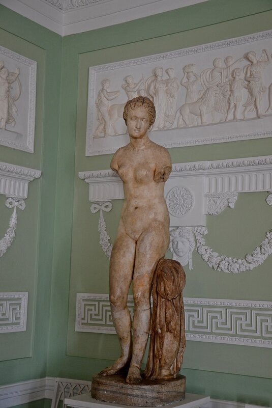 ПРОГУЛКА ПО ПАВЛОВСКУ. - Виктор Осипчук