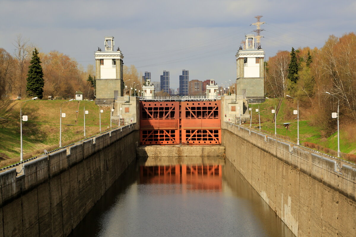 Шлюз №7 - Юрий Моченов