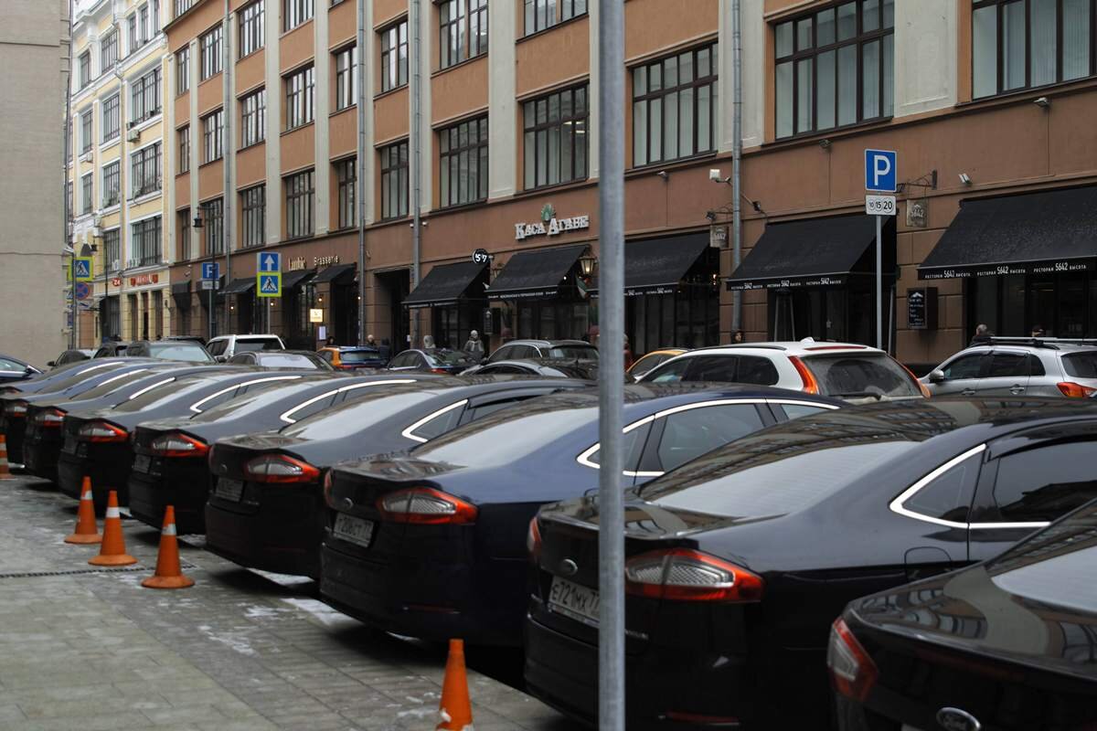 Кони привередливые - Игорь Белоногов Кони привередливые - Игорь Белоногов