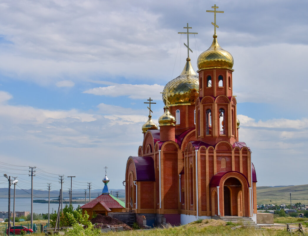 В пос. Жемчужный - Владимир Звягин