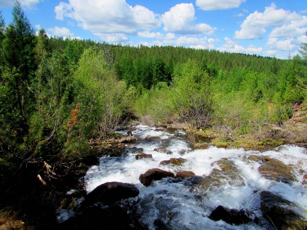 Каскадный водопад - Лидия 