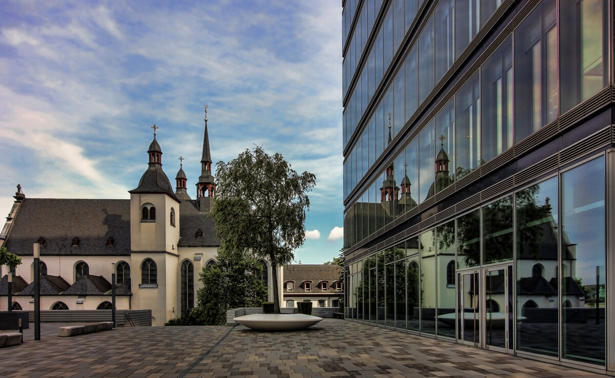 Alt St. Heribert - Alexander Andronik Alt St. Heribert - Alexander Andronik