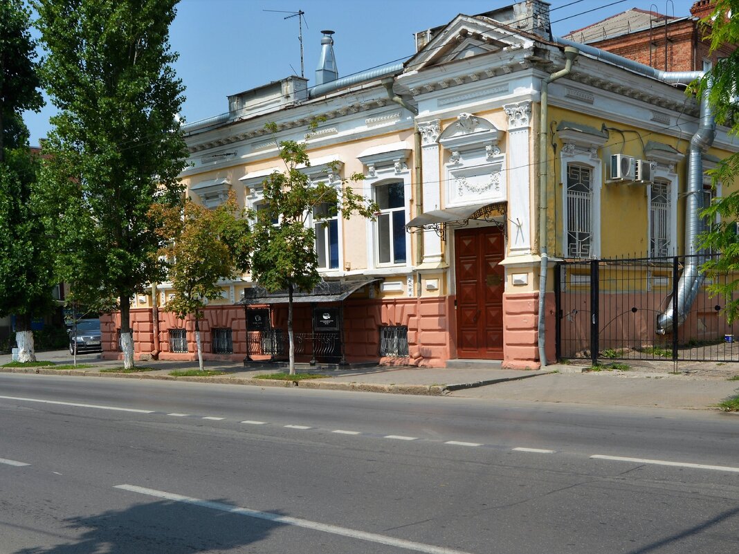 Ростов-на-Дону. Жилой дом М.З. Захарова. - Пётр Чернега