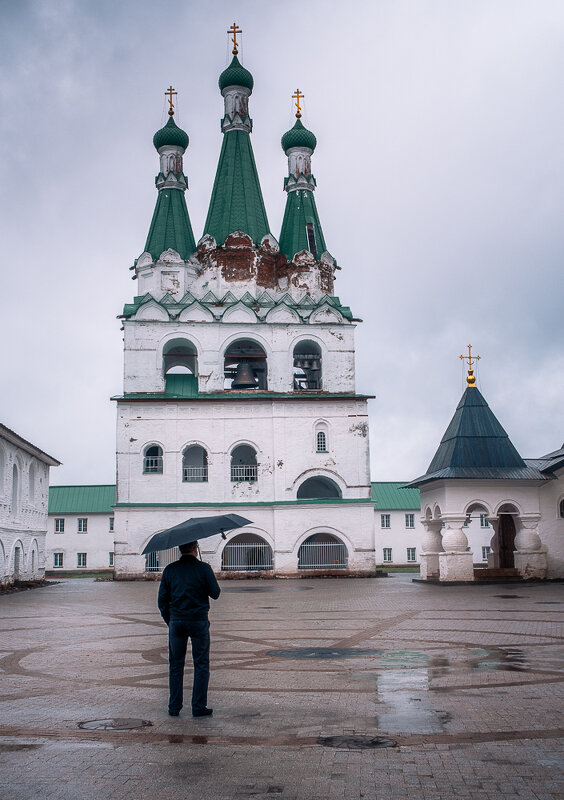 *** - Олег Грибенников