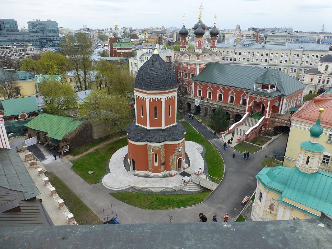 Высоко-Петровский монастырь - Лидия Бусурина