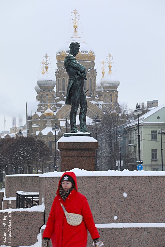 У памятника Крузенштерну - Алексей Чуркин