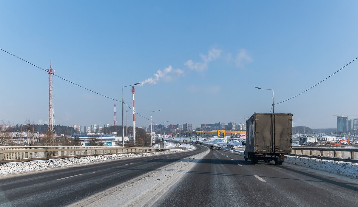 По новому мосту - Валерий Иванович