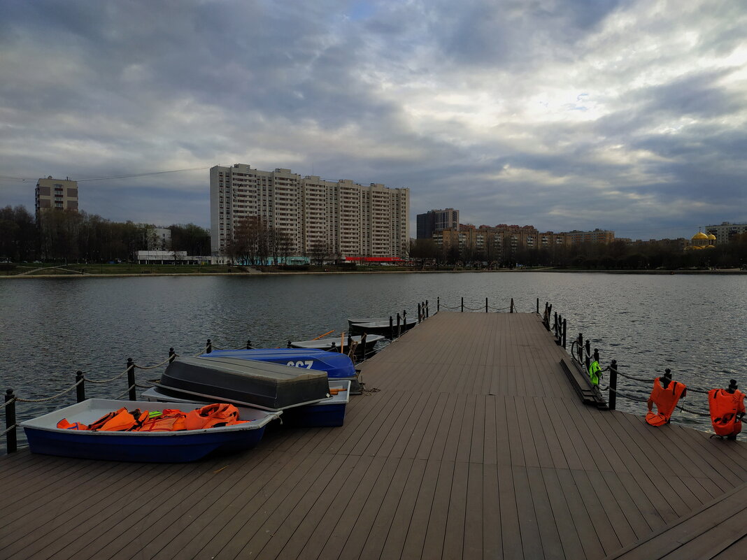 * * * - Андрей Лукьянов * * * - Андрей Лукьянов